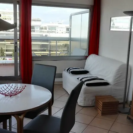 Appartement Corinthe Mas De Tanit , *